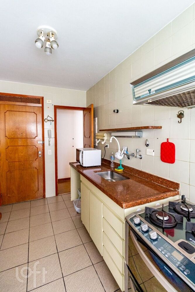 Apartamento à venda com 3 quartos, 106m² - Foto 2