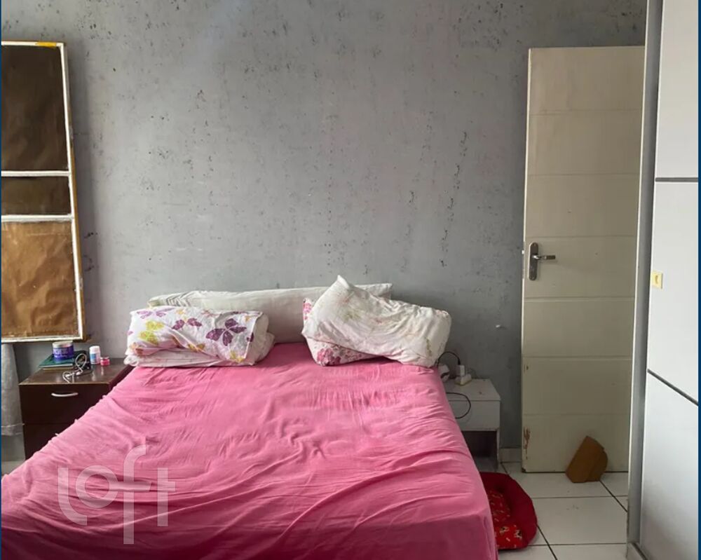 Casa à venda com 4 quartos, 520m² - Foto 1