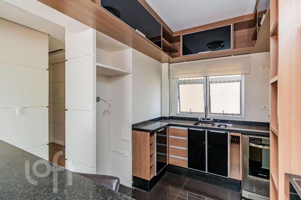 Apartamento à venda com 2 quartos, 65m² - Foto 2