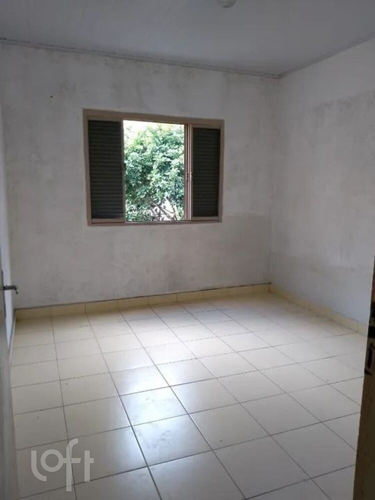 Casa à venda com 2 quartos, 90m² - Foto 1