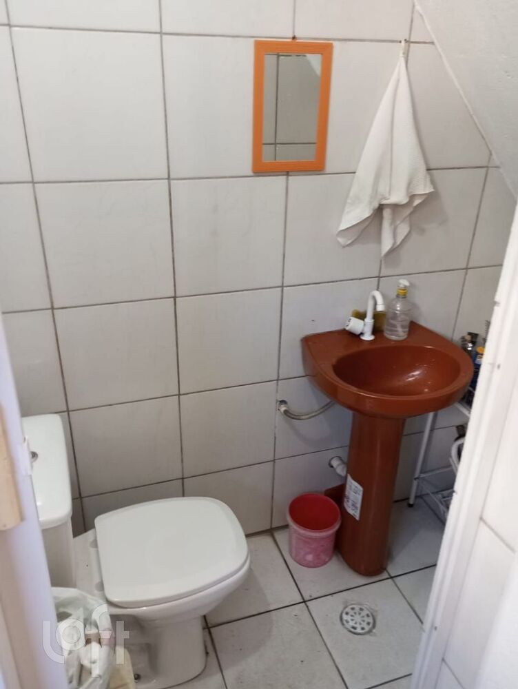 Casa à venda com 1 quarto, 70m² - Foto 5