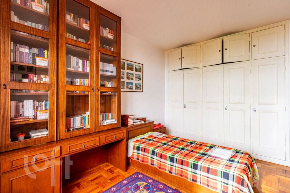 Casa à venda com 3 quartos, 237m² - Foto 3