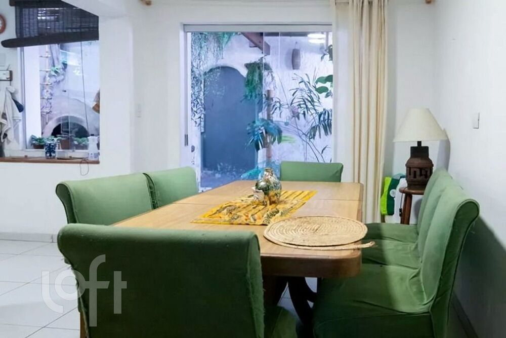 Casa, 4 quartos, 260 m² - Foto 1