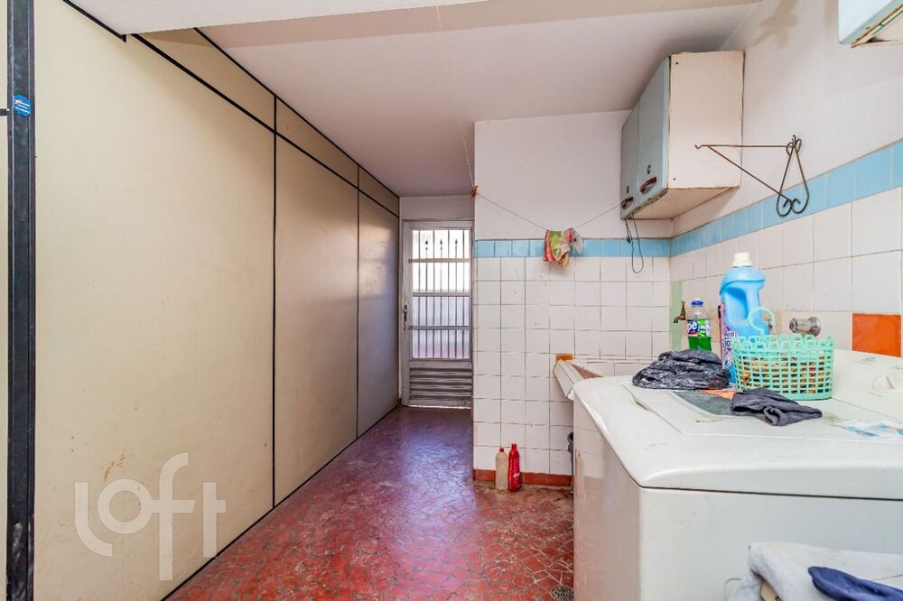 Casa à venda com 3 quartos, 238m² - Foto 6