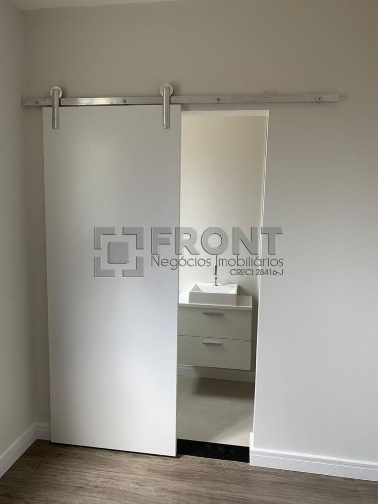 Apartamento à venda com 3 quartos, 130m² - Foto 5