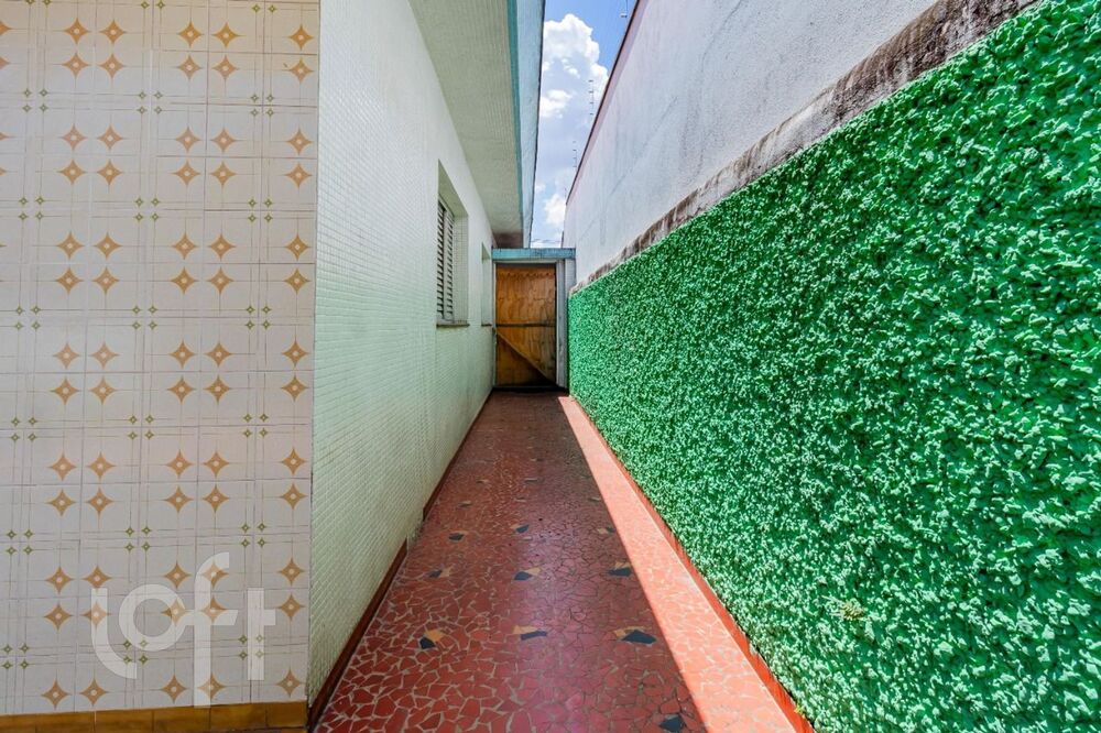 Casa à venda com 4 quartos, 210m² - Foto 9