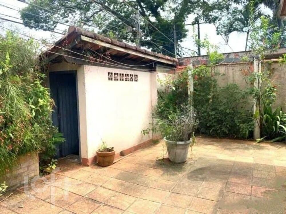 Casa à venda com 3 quartos, 290m² - Foto 11