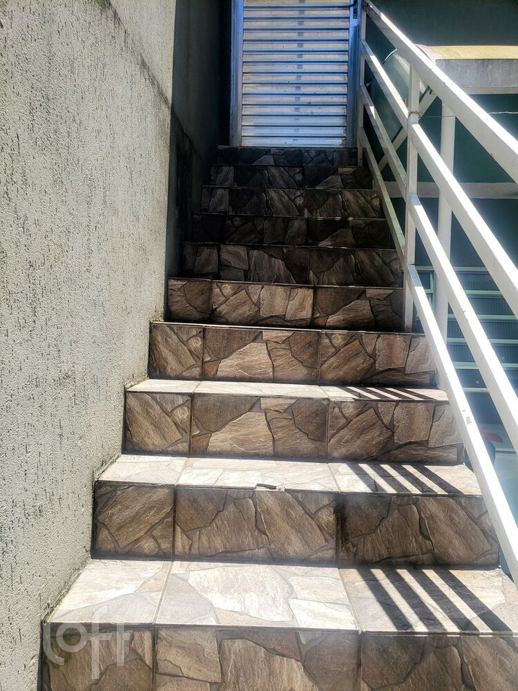 Casa, 4 quartos, 196 m² - Foto 2