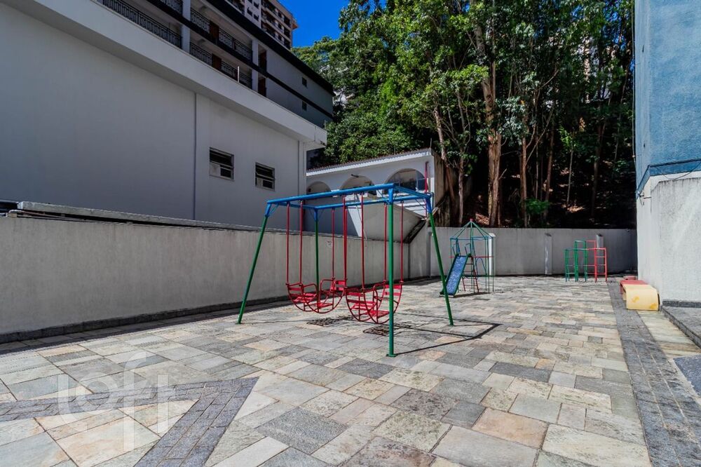 Apartamento à venda com 2 quartos, 70m² - Foto 7