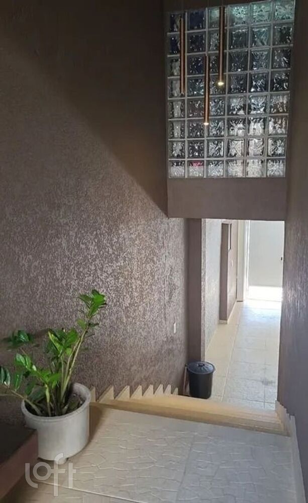 Casa à venda com 3 quartos, 280m² - Foto 7