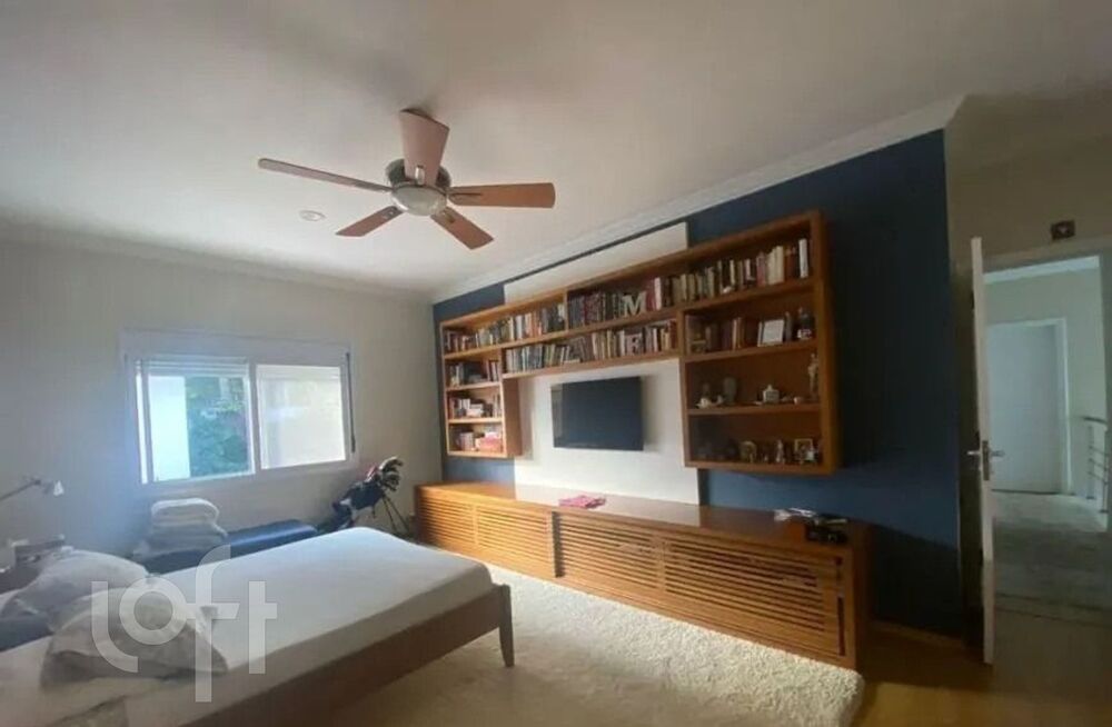 Casa à venda com 3 quartos, 350m² - Foto 4