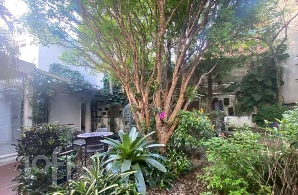 Casa à venda com 3 quartos, 350m² - Foto 8