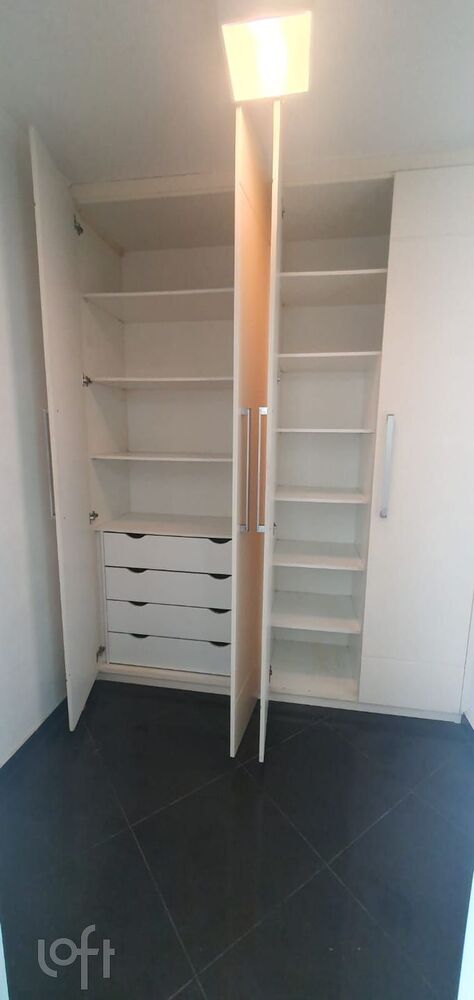 Apartamento à venda com 2 quartos, 88m² - Foto 2