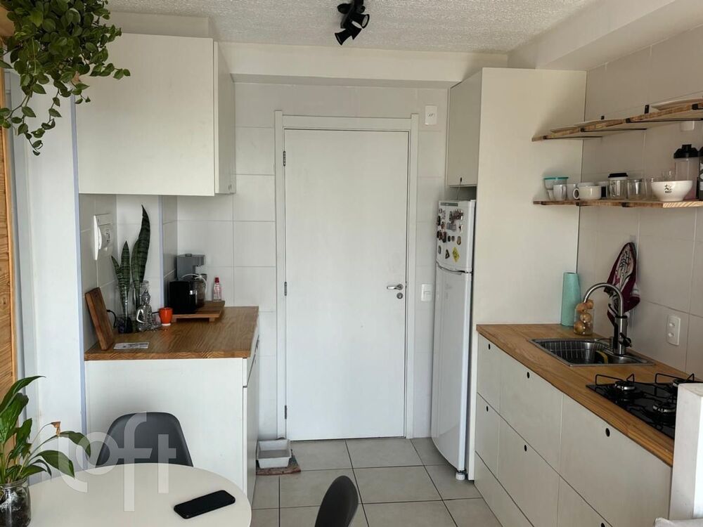 Apartamento à venda com 2 quartos, 38m² - Foto 5