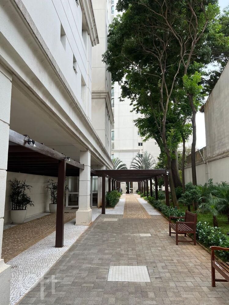 Apartamento à venda com 2 quartos, 62m² - Foto 6