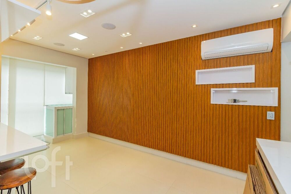 Apartamento à venda com 3 quartos, 70m² - Foto 1