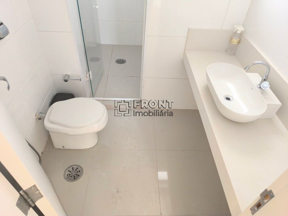 Apartamento para alugar com 2 quartos, 75m² - Foto 7