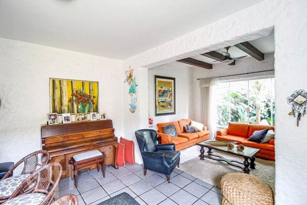 Casa, 3 quartos, 190 m² - Foto 1