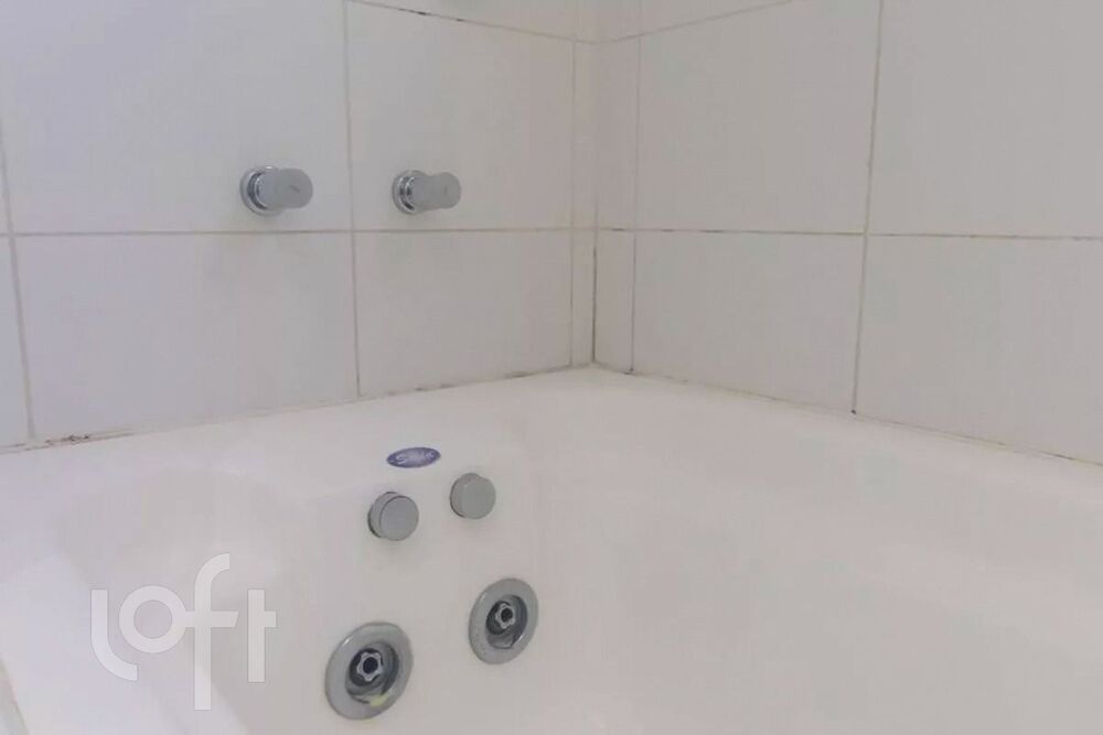 Apartamento à venda com 3 quartos, 116m² - Foto 9