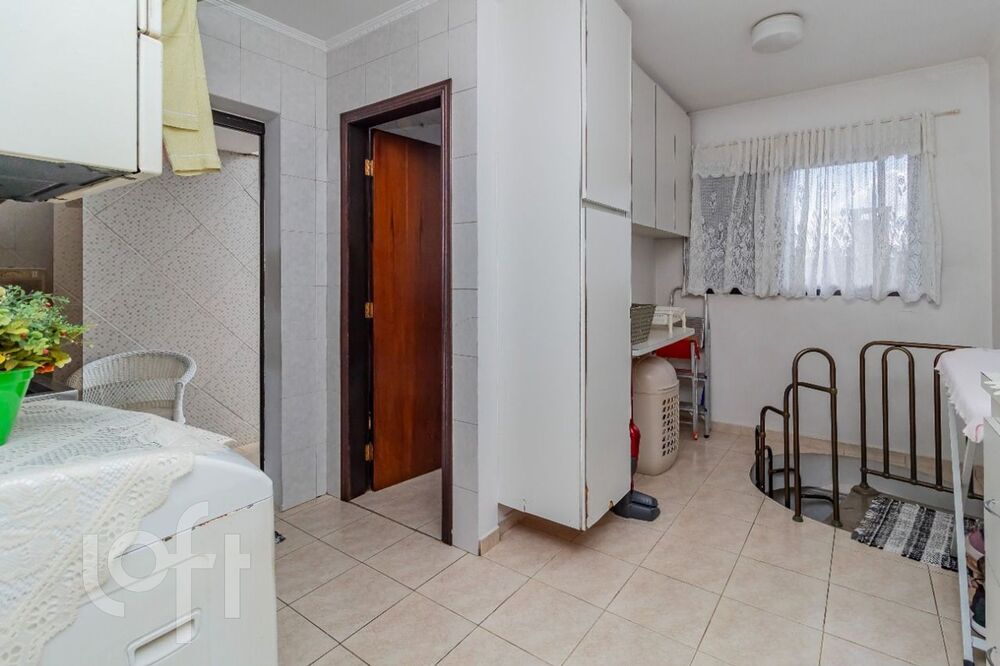 Casa, 3 quartos, 217 m² - Foto 1