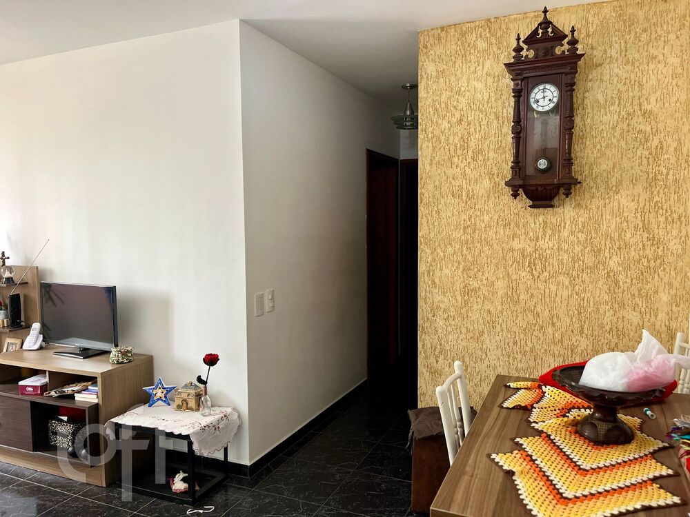 Apartamento à venda com 2 quartos, 50m² - Foto 1