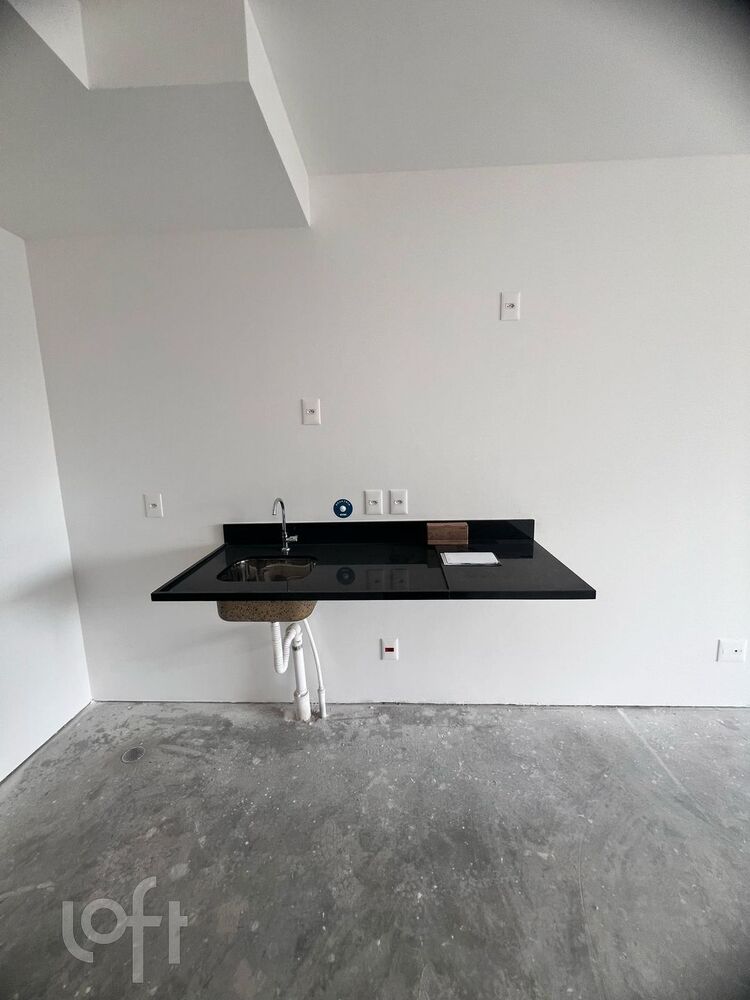 Apartamento à venda com 1 quarto, 27m² - Foto 2