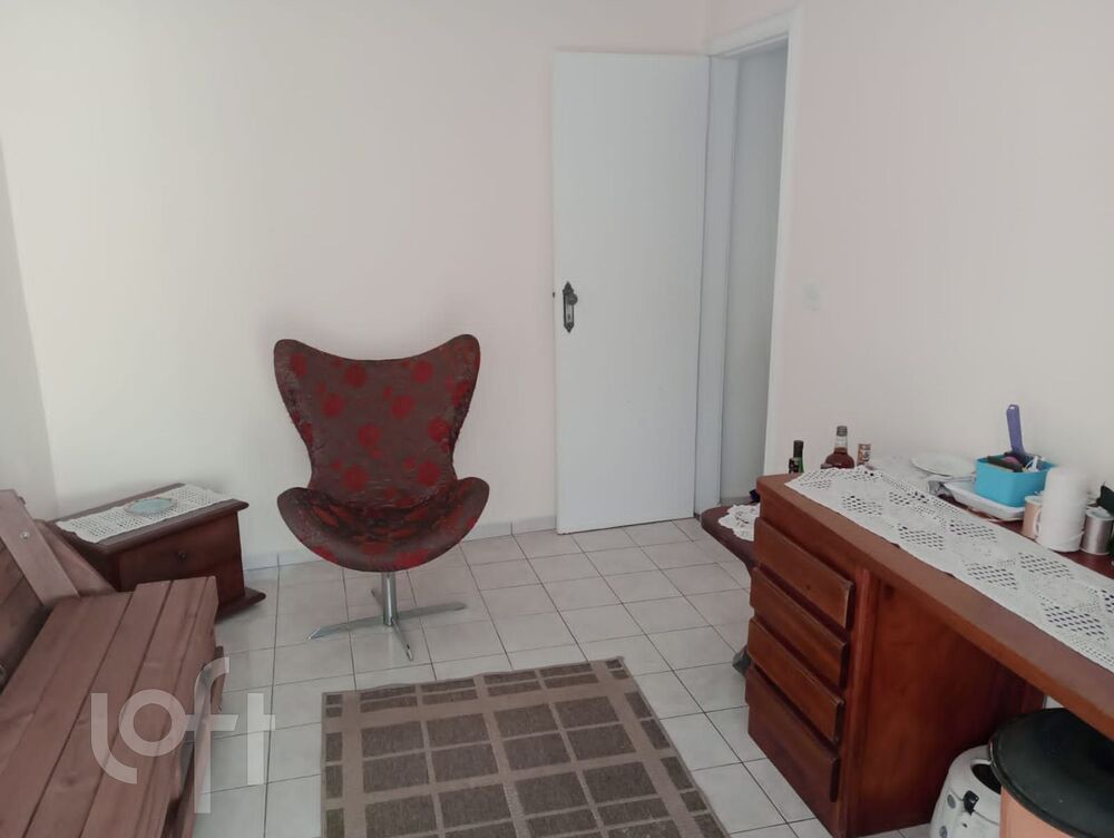 Casa à venda com 2 quartos, 180m² - Foto 2