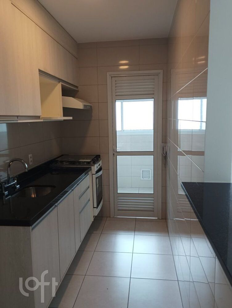 Apartamento à venda com 2 quartos, 63m² - Foto 4