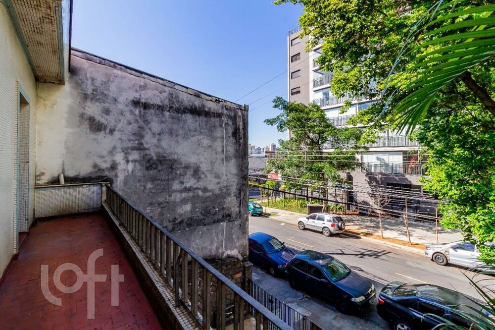 Casa à venda com 3 quartos, 174m² - Foto 7