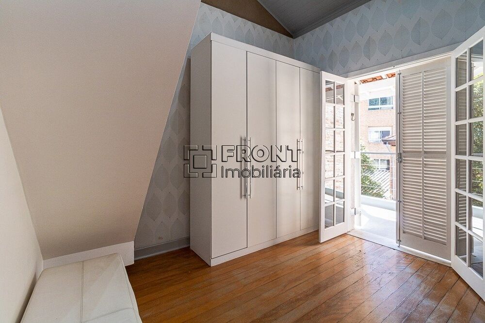 Casa, 3 quartos, 280 m² - Foto 30