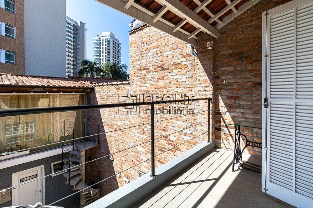 Casa, 3 quartos, 280 m² - Foto 32