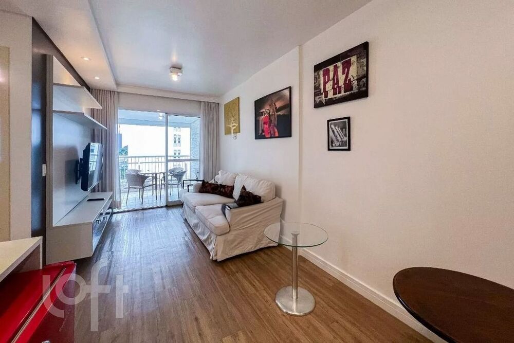 Apartamento à venda com 2 quartos, 67m² - Foto 3