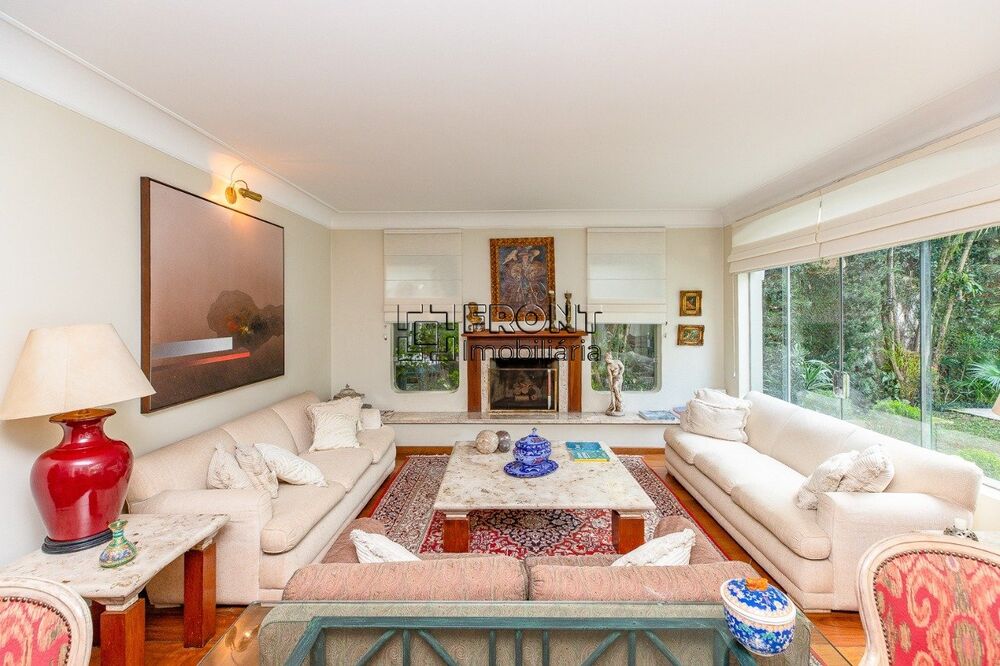 Casa à venda com 4 quartos, 480m² - Foto 2