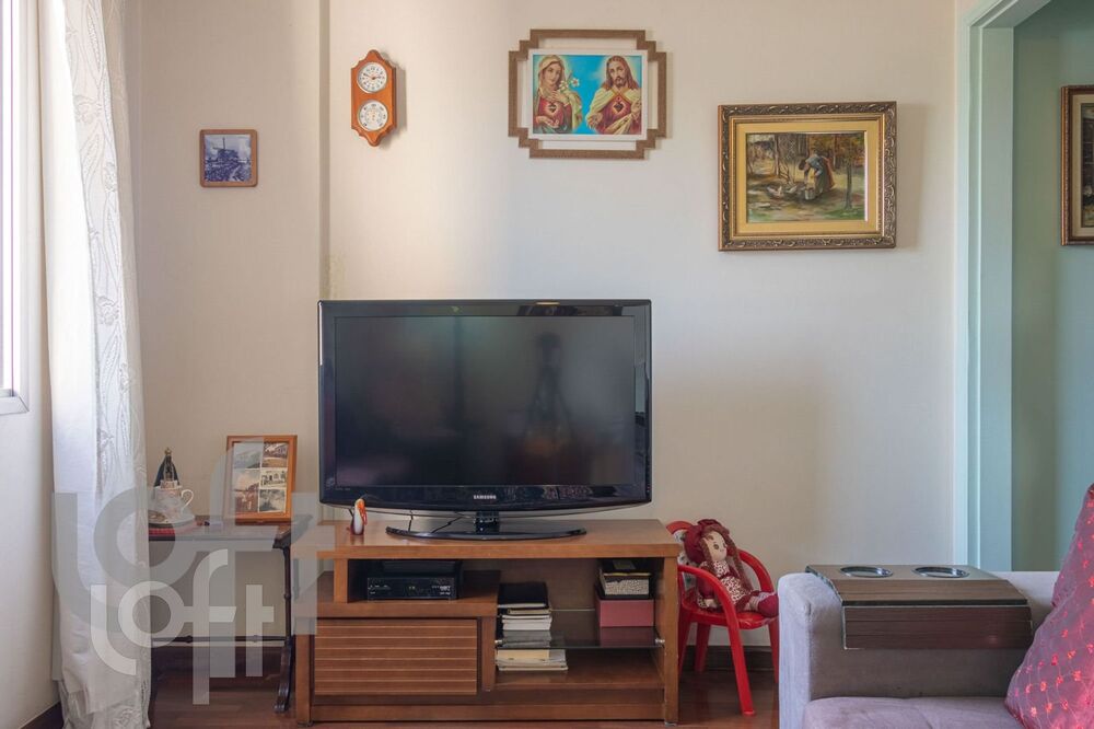 Apartamento à venda com 3 quartos, 105m² - Foto 2