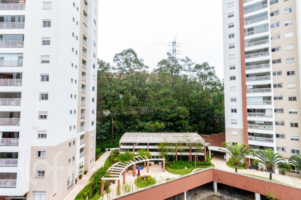 Apartamento à venda com 4 quartos, 104m² - Foto 4