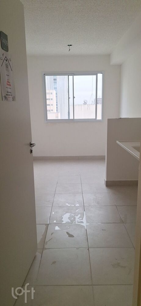 Apartamento à venda com 1 quarto, 30m² - Foto 1