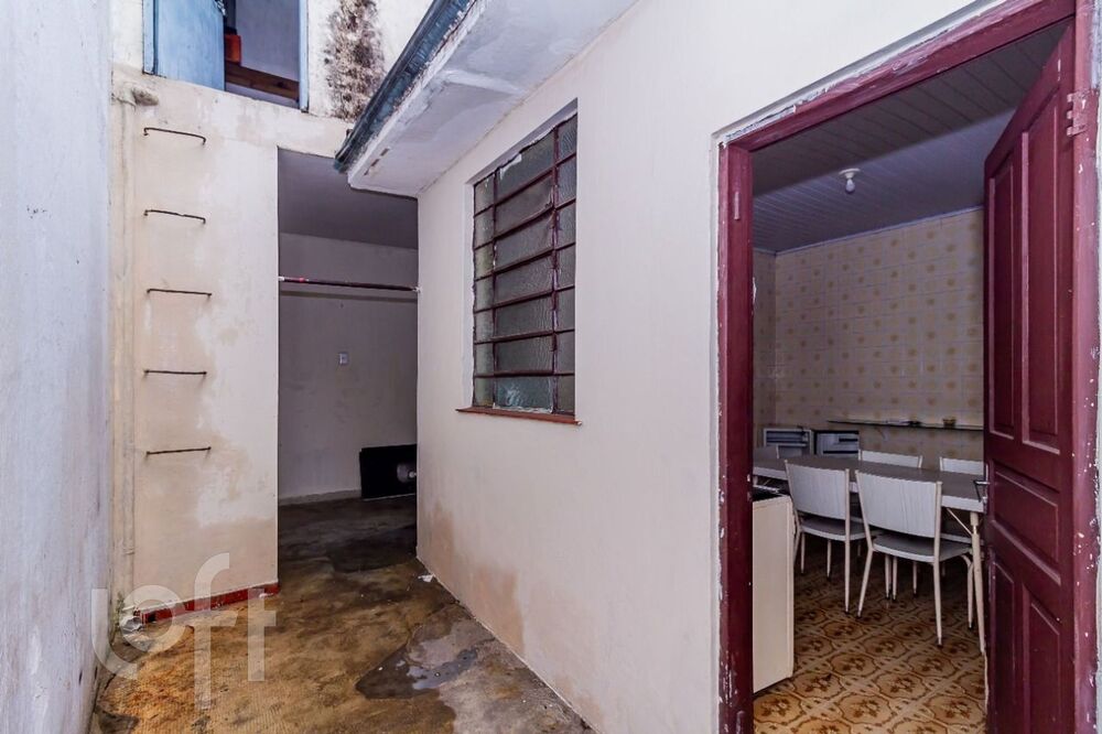 Casa à venda com 2 quartos, 125m² - Foto 5