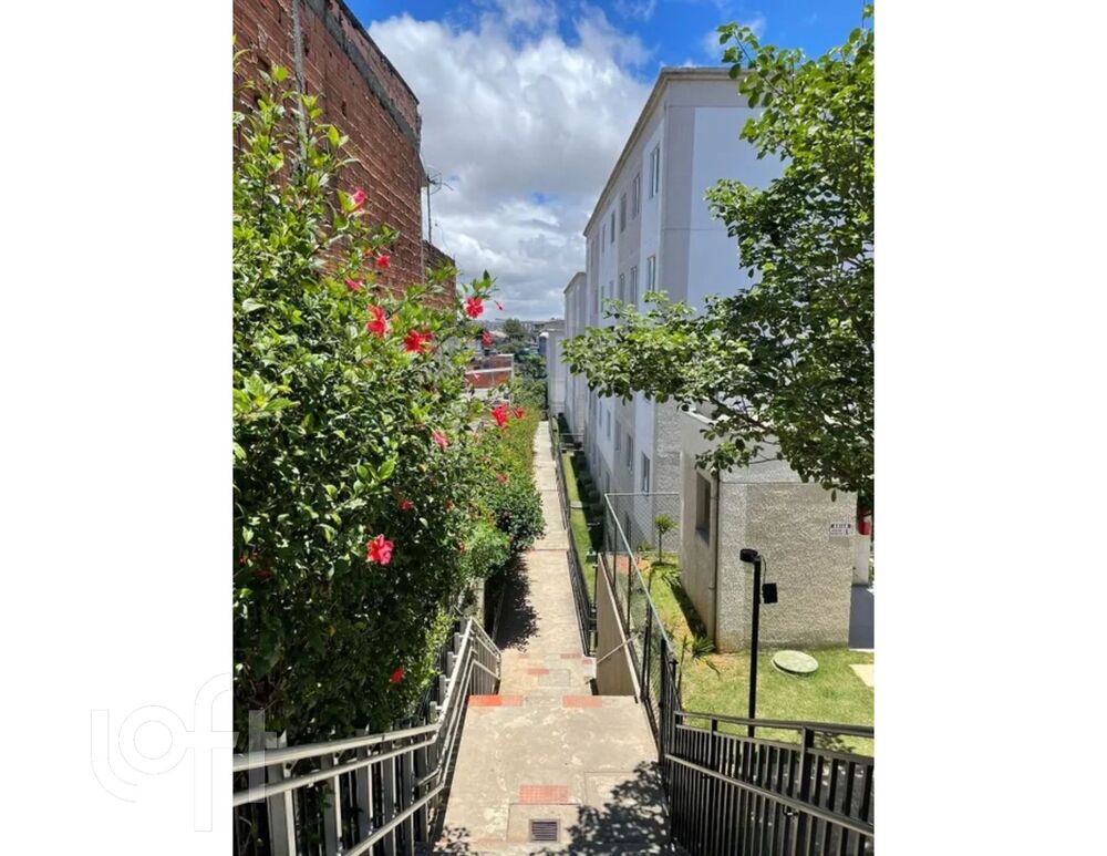 Apartamento à venda com 2 quartos, 39m² - Foto 15