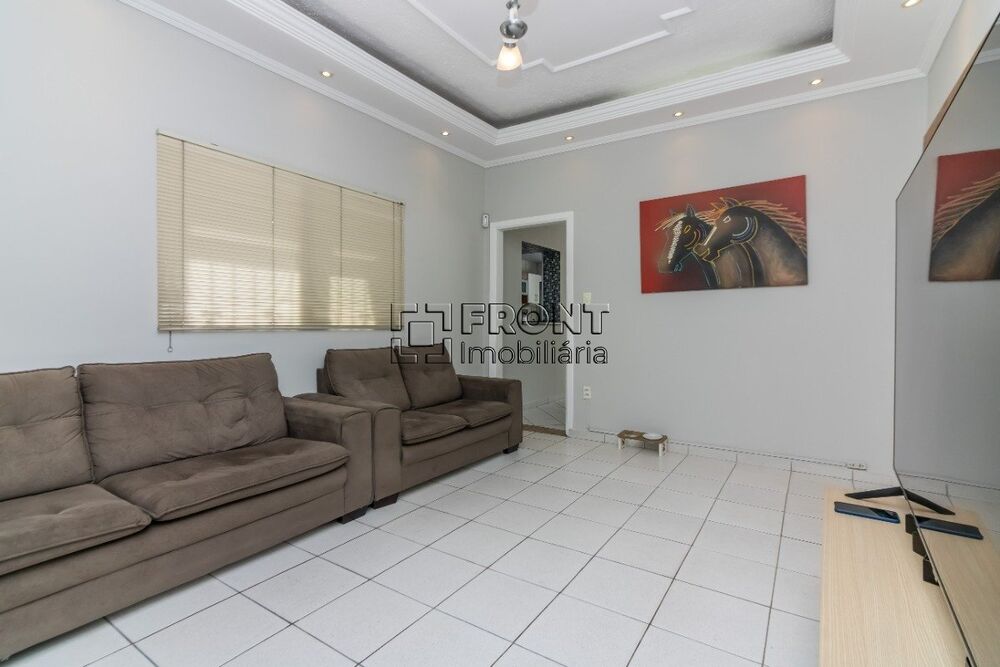 Casa à venda com 4 quartos, 191m² - Foto 8