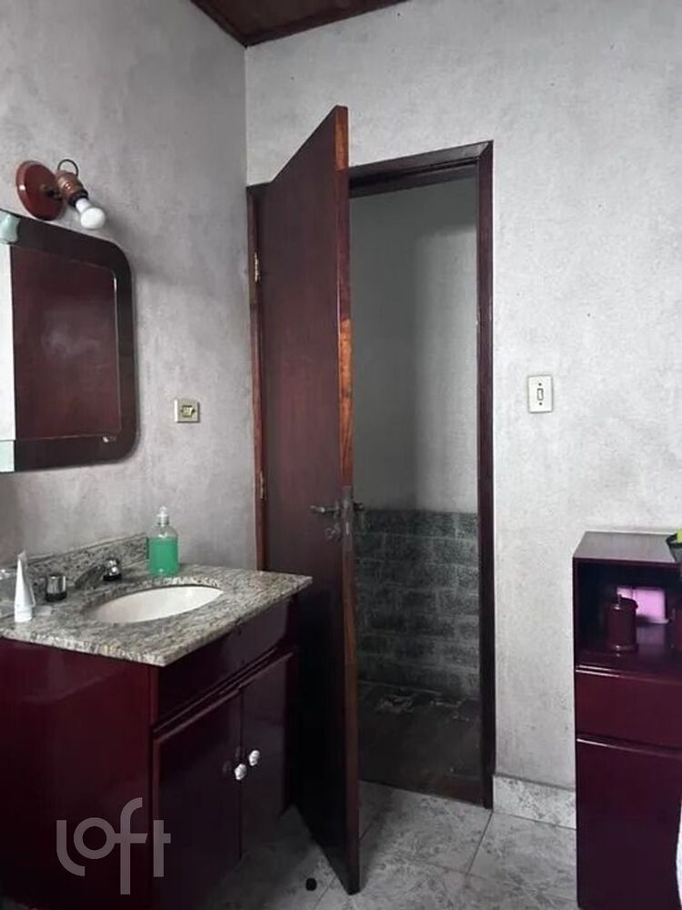 Casa à venda com 3 quartos, 213m² - Foto 8