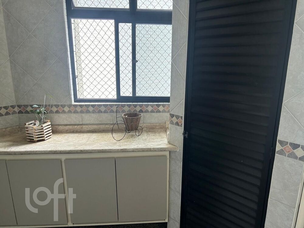 Apartamento à venda com 3 quartos, 115m² - Foto 3