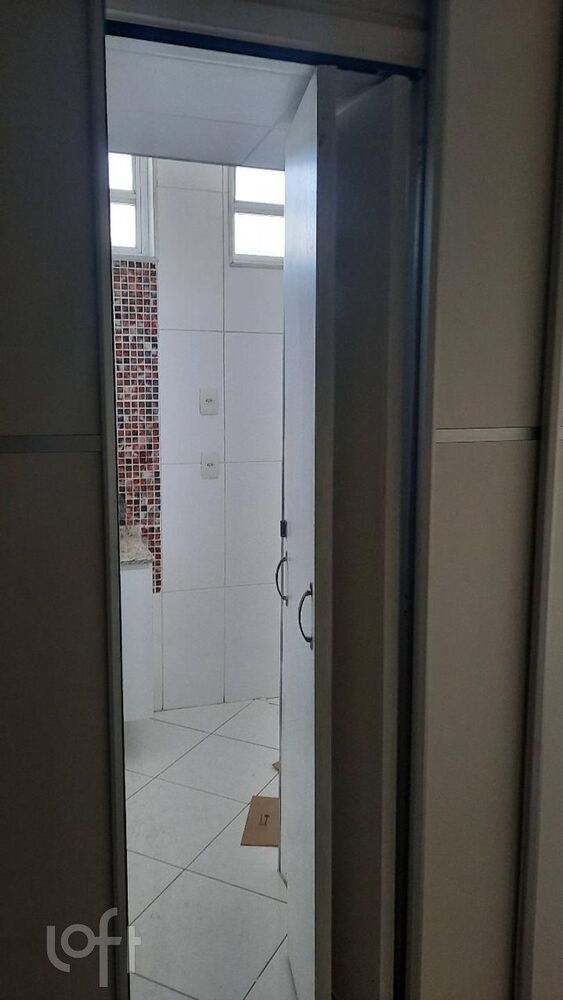 Casa à venda com 4 quartos, 220m² - Foto 8