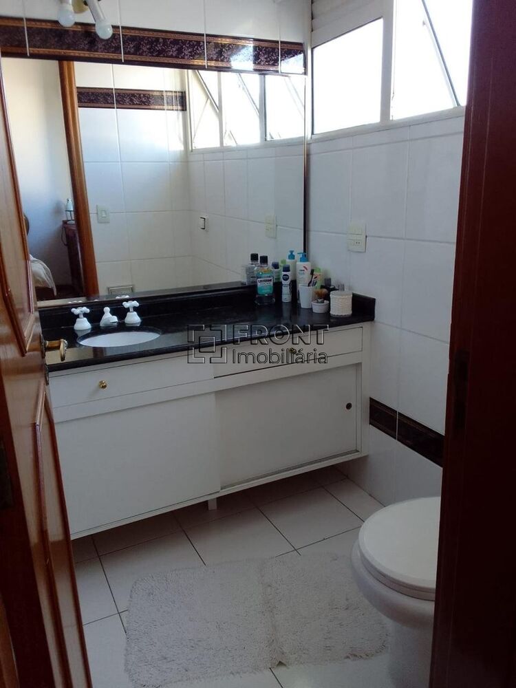 Apartamento à venda com 3 quartos, 105m² - Foto 10