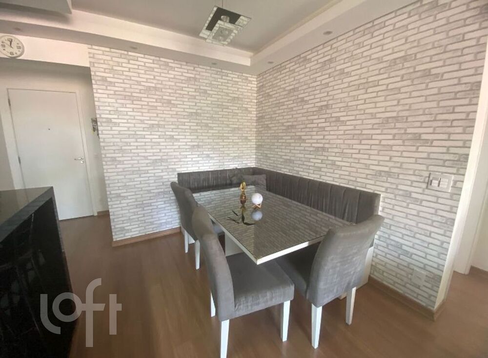 Apartamento à venda com 2 quartos, 65m² - Foto 2