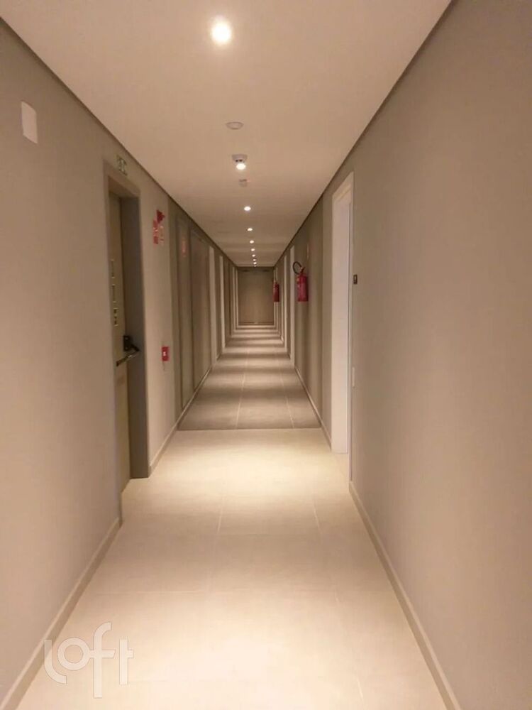 Apartamento à venda com 1 quarto, 26m² - Foto 7