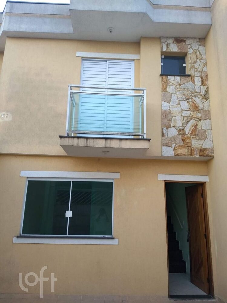 Casa à venda com 2 quartos, 70m² - Foto 4