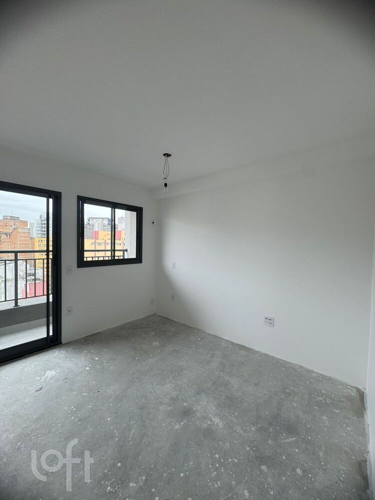 Apartamento à venda com 1 quarto, 28m² - Foto 2