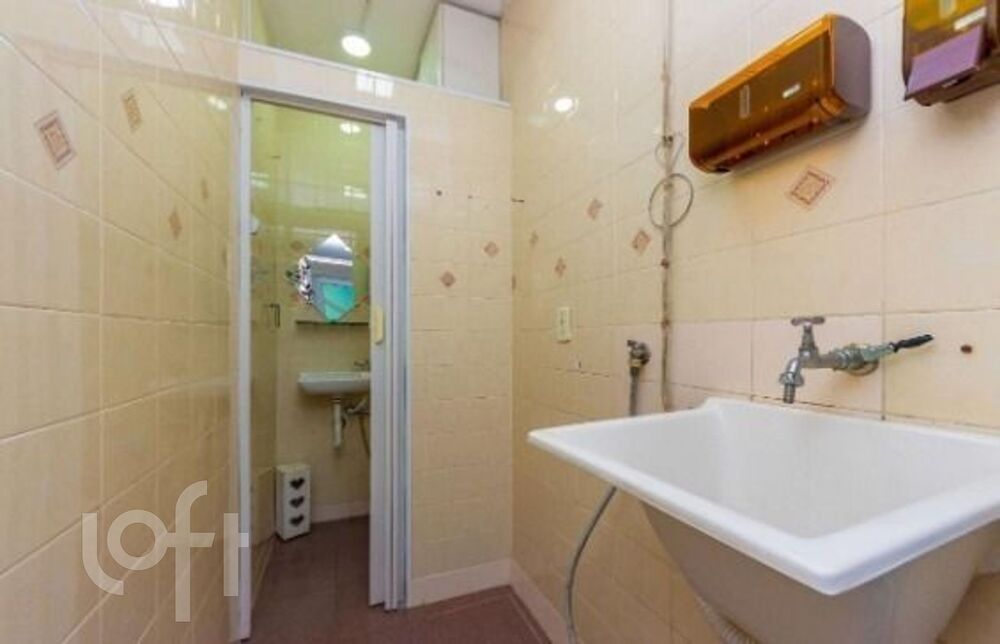 Casa à venda com 2 quartos, 140m² - Foto 8