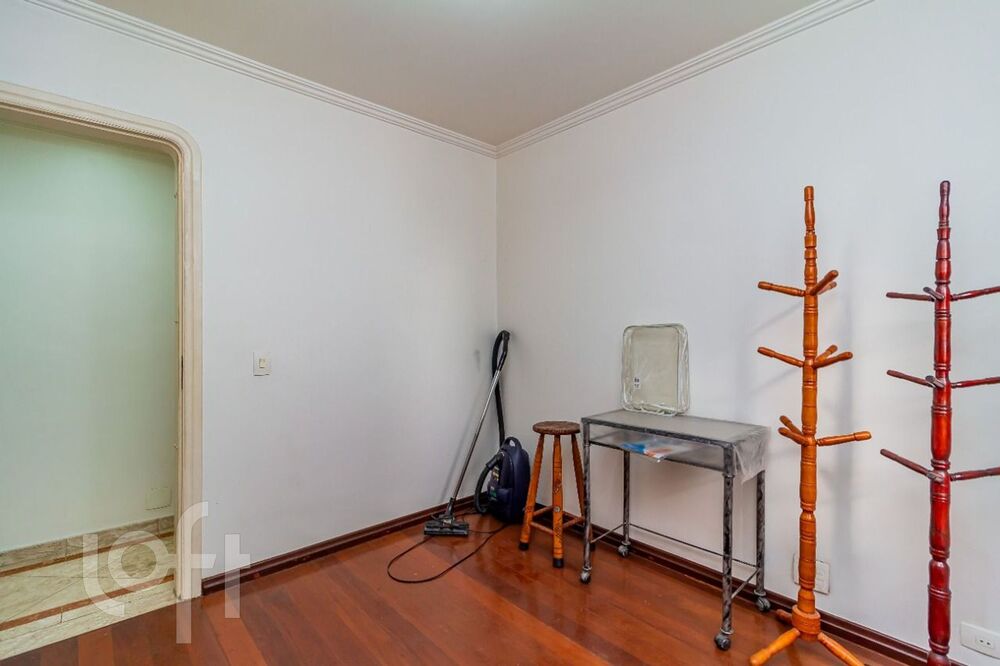 Apartamento à venda com 3 quartos, 132m² - Foto 9