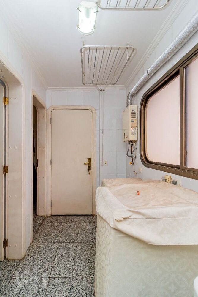 Apartamento à venda com 3 quartos, 132m² - Foto 3